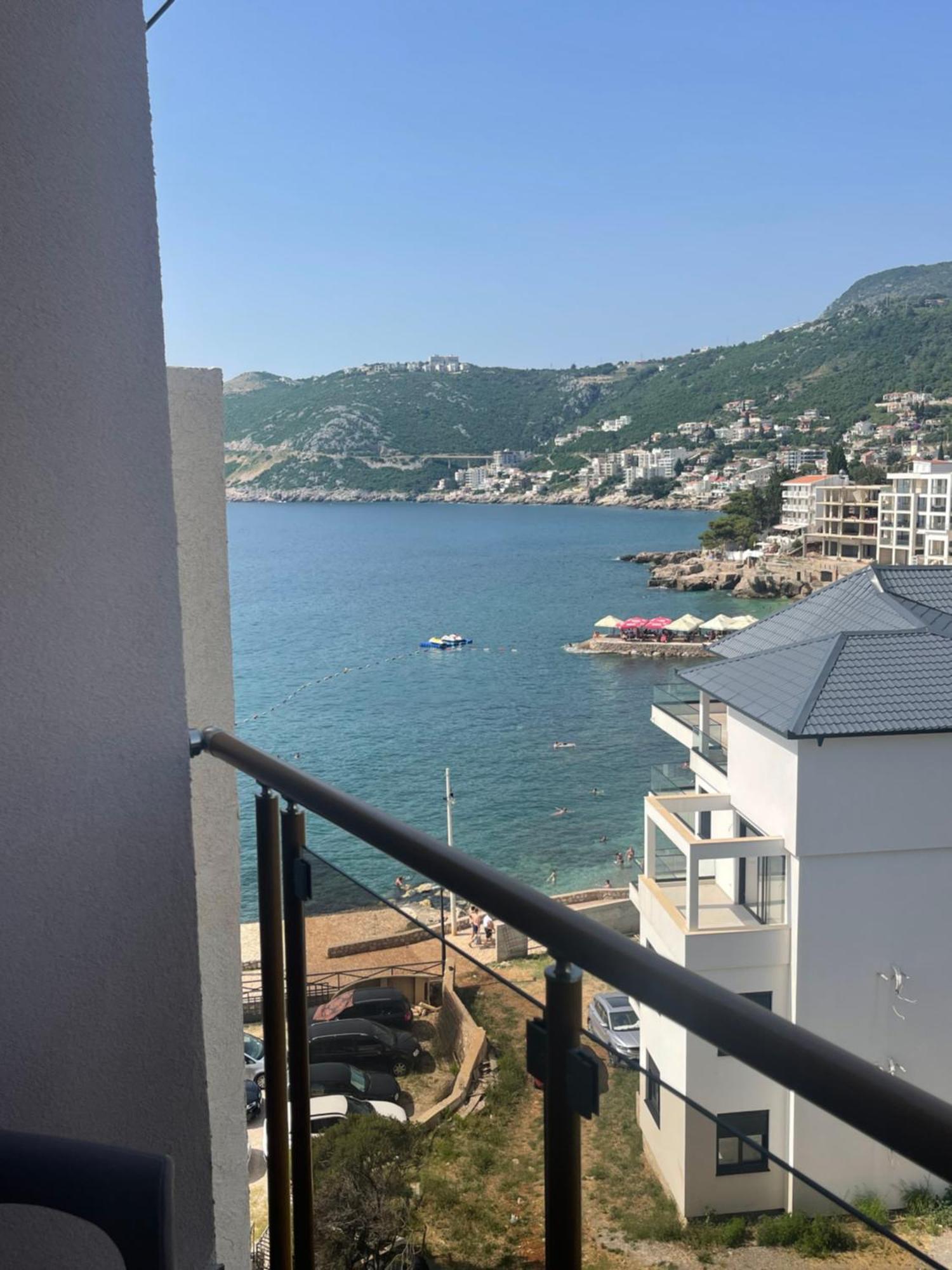 دوبرا فوفا Apart Hotel Xxl Lux المظهر الخارجي الصورة