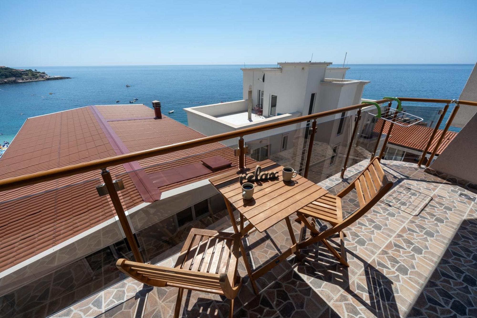 دوبرا فوفا Apart Hotel Xxl Lux المظهر الخارجي الصورة